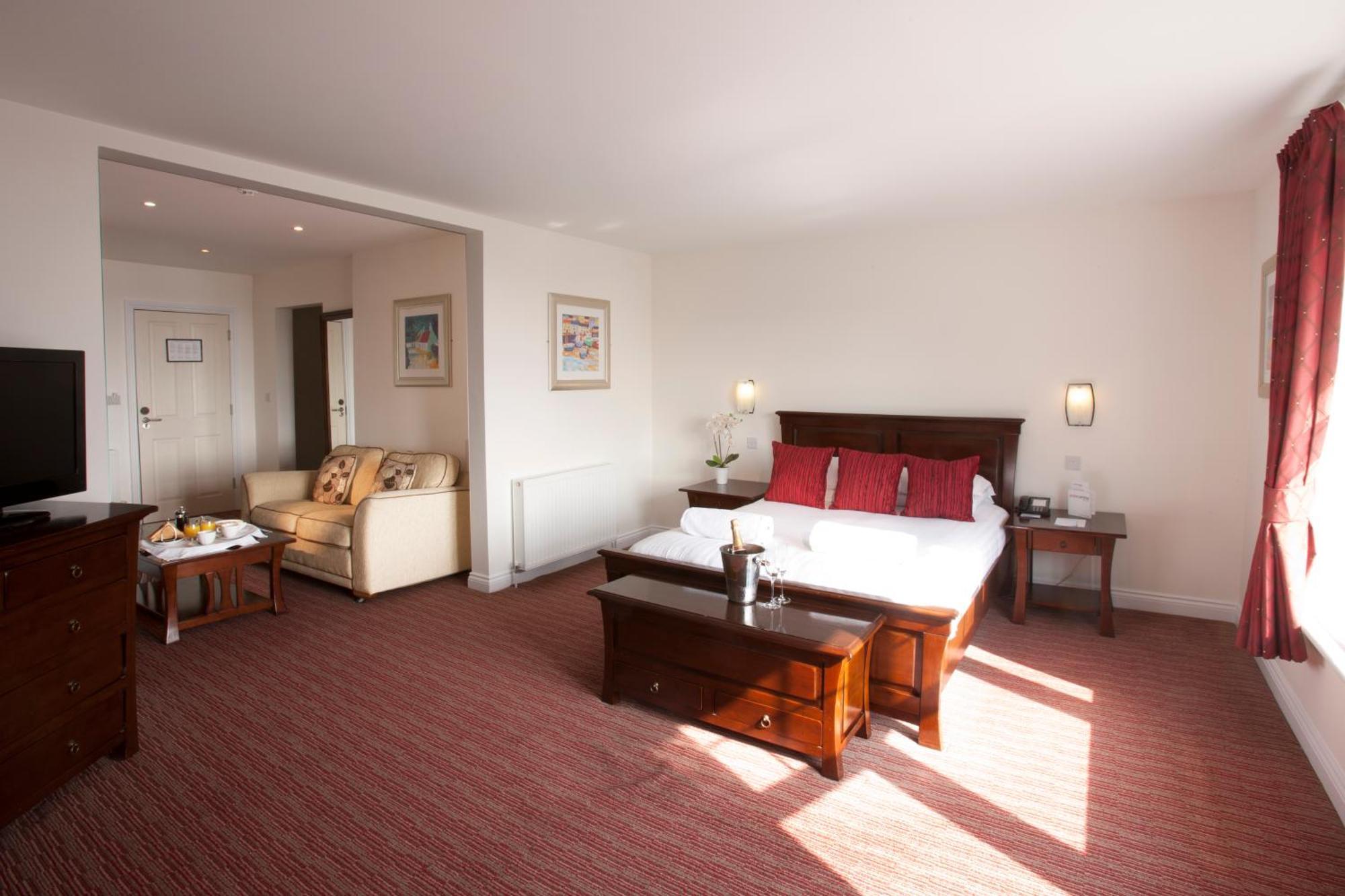 Signature Double Room,240091889:JPEG