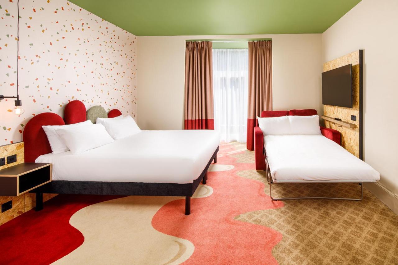 Superior Plus Room