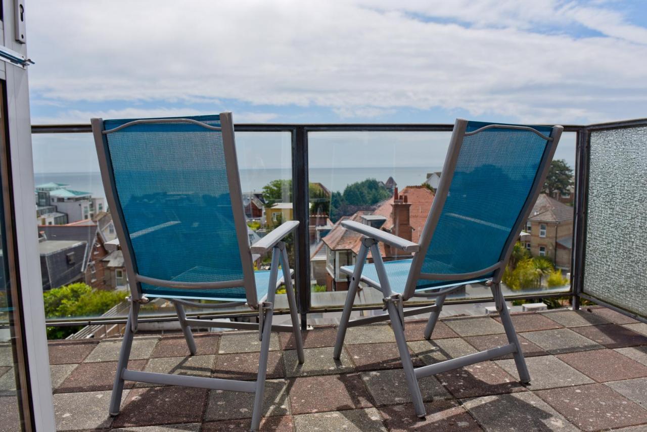 Family Room Sea View