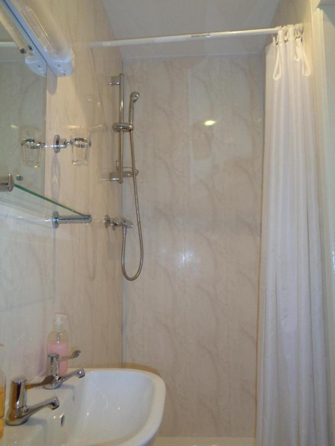 Triple Room Room Only