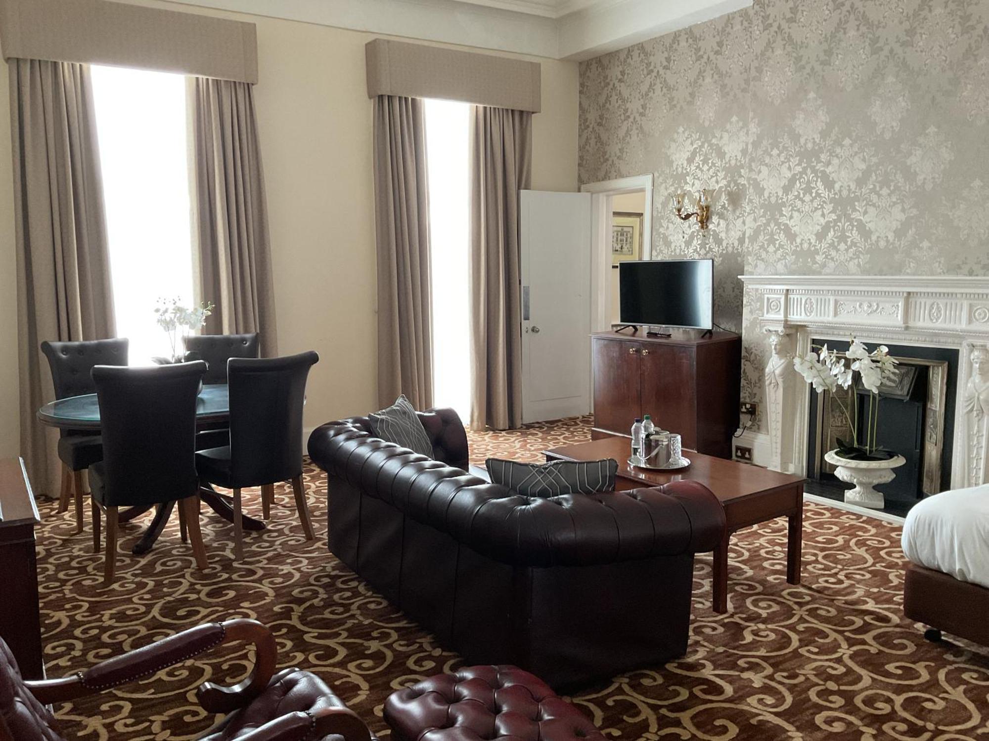 One-Bedroom Suite