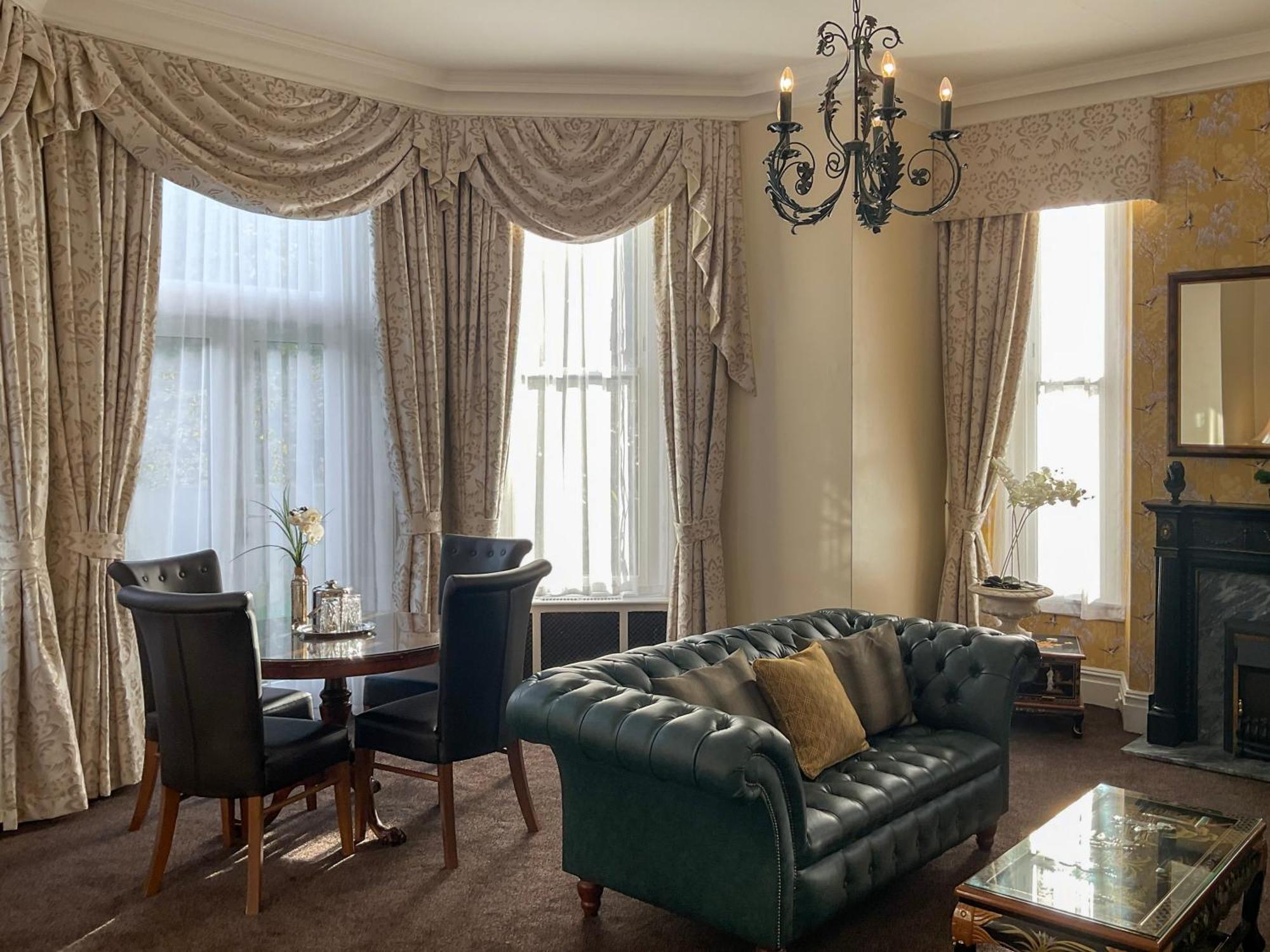One-Bedroom Suite