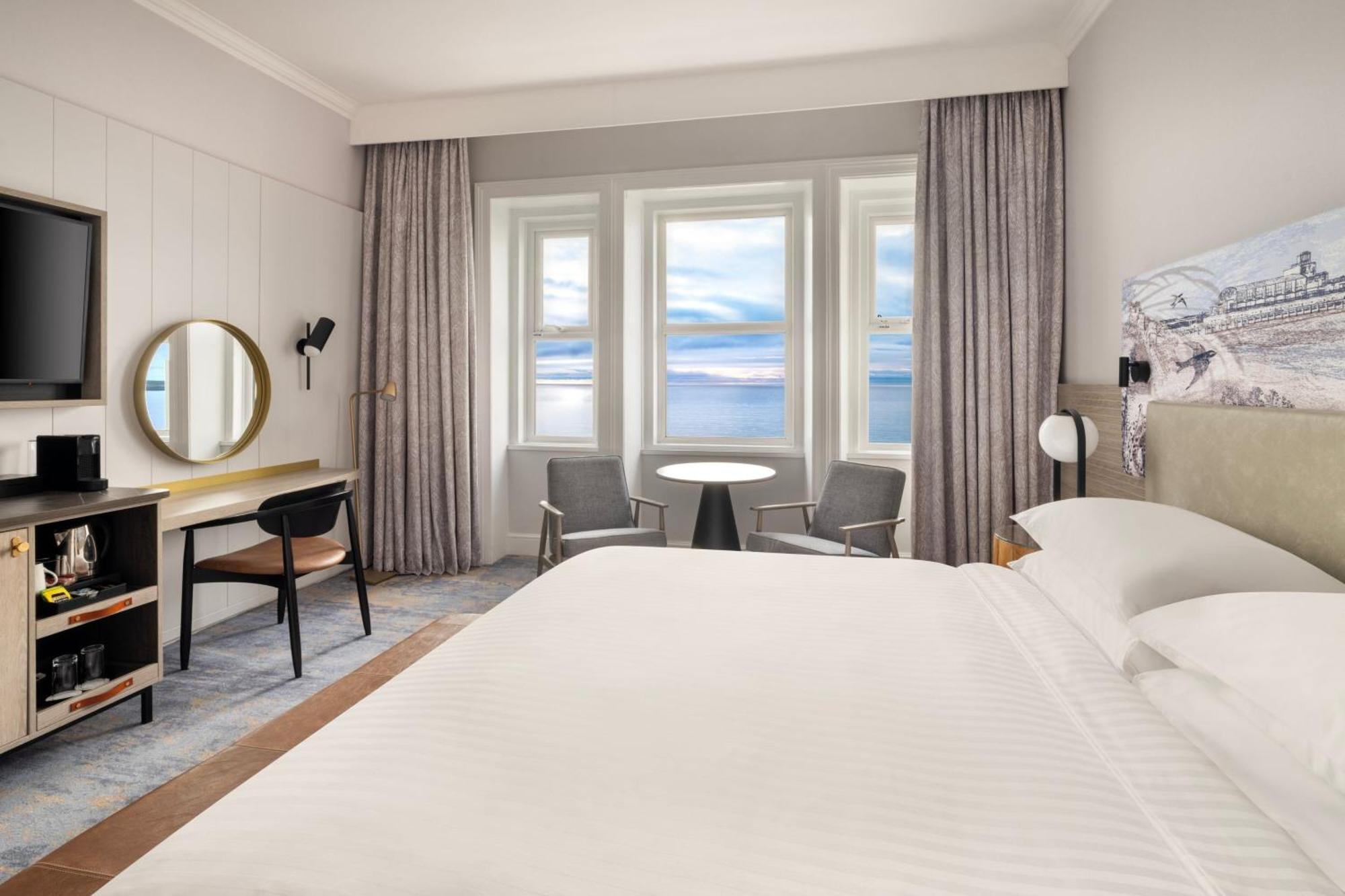 Superior King Room Sea View