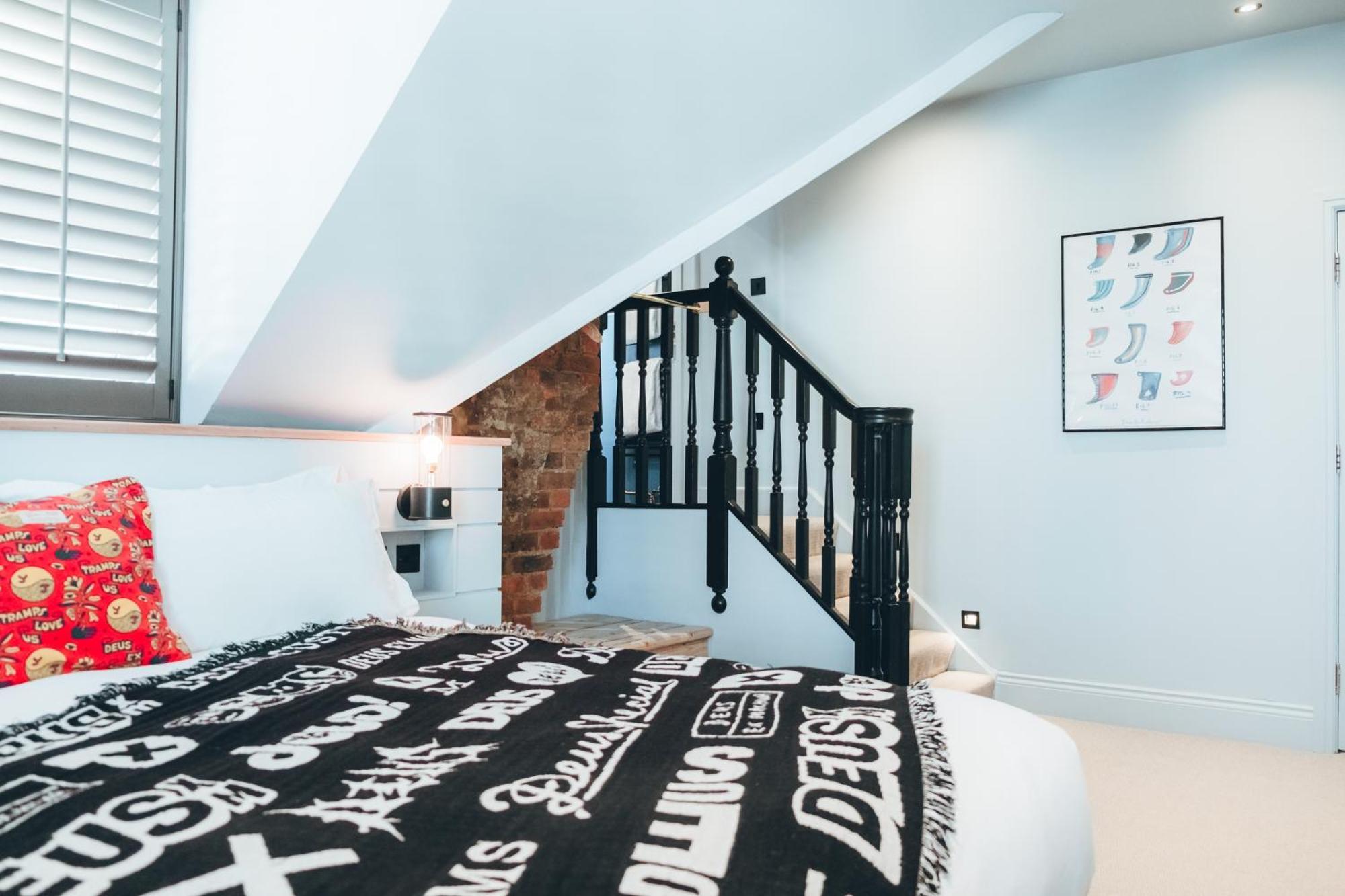 Large Double or Twin Room