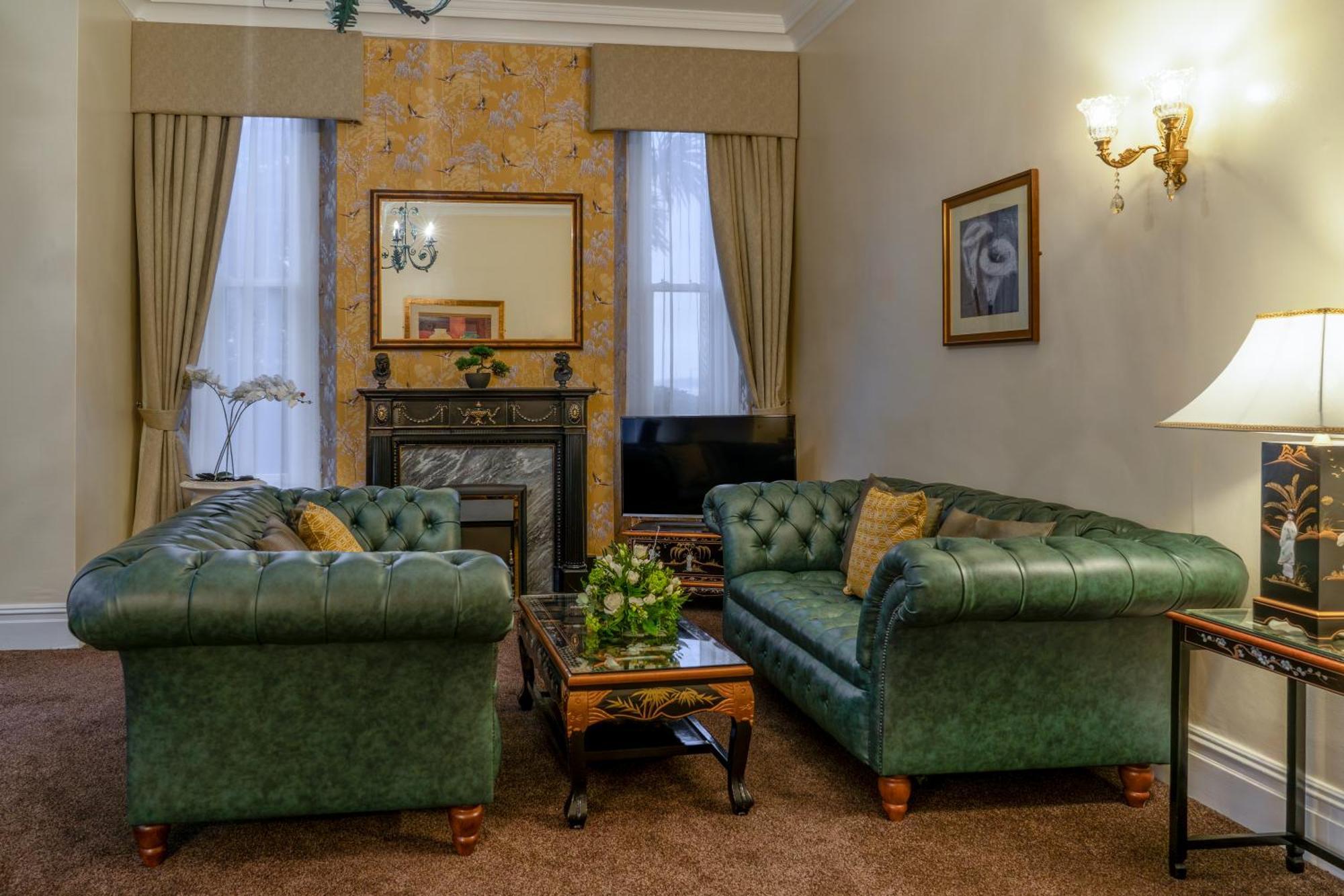 One-Bedroom Suite