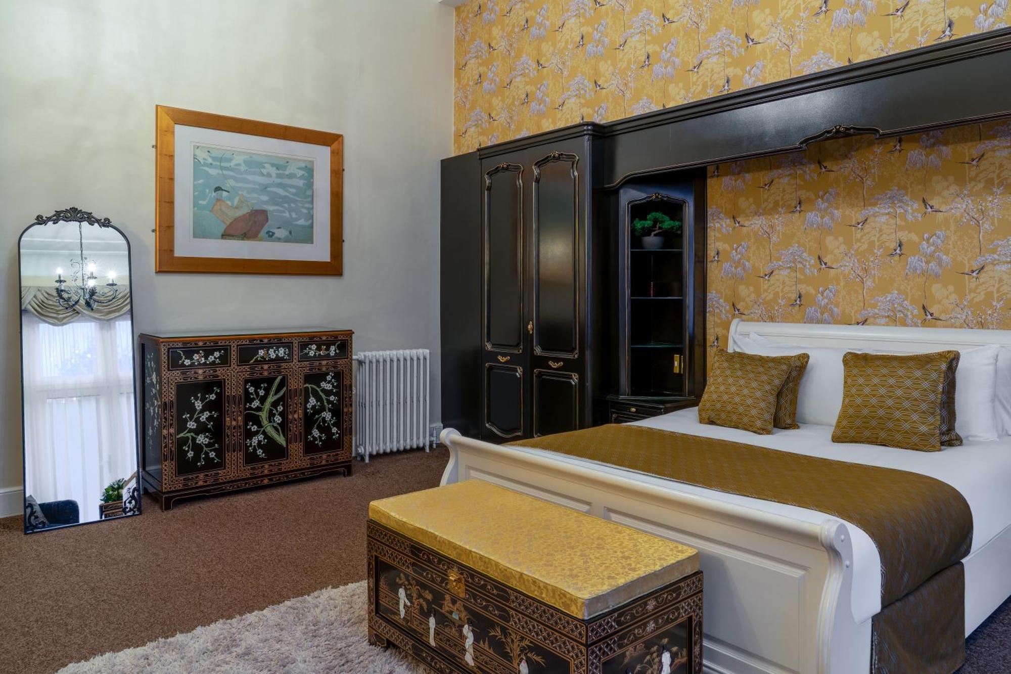 One-Bedroom Suite
