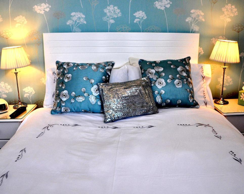 Double Room,60488680:JPEG