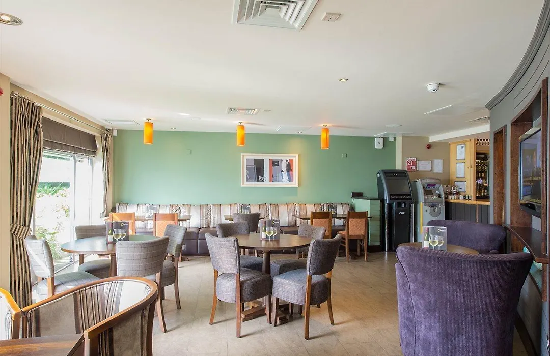 Premier Inn Bournemouth Westbourne-1