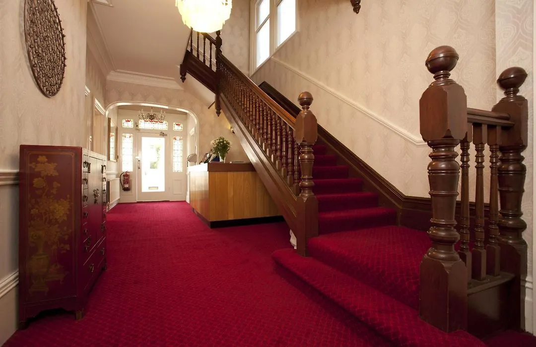 Denewood Hotel-1