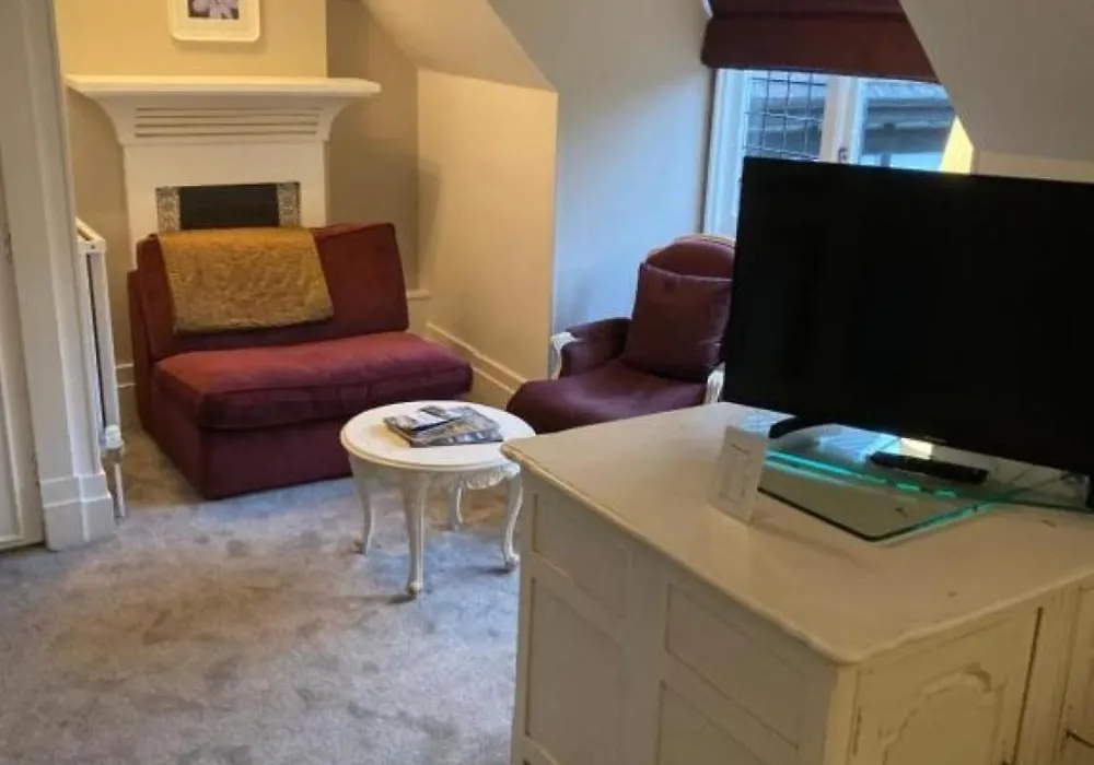 Langtry Manor Hotel-1