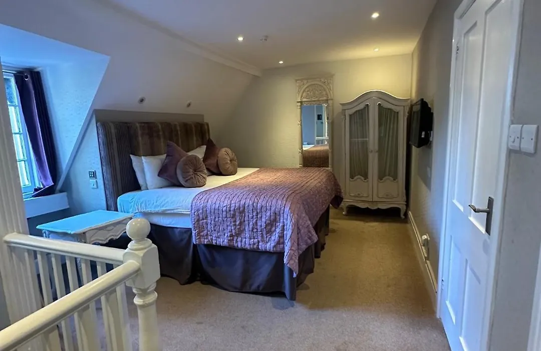 Langtry Manor Hotel-1