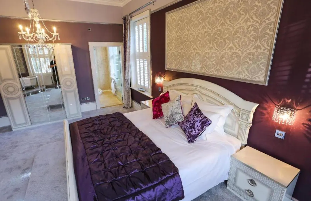 Derby Manor-1