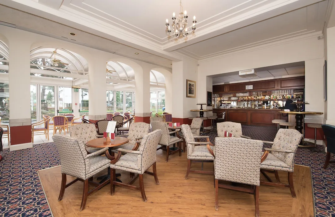 Elstead Hotel-1