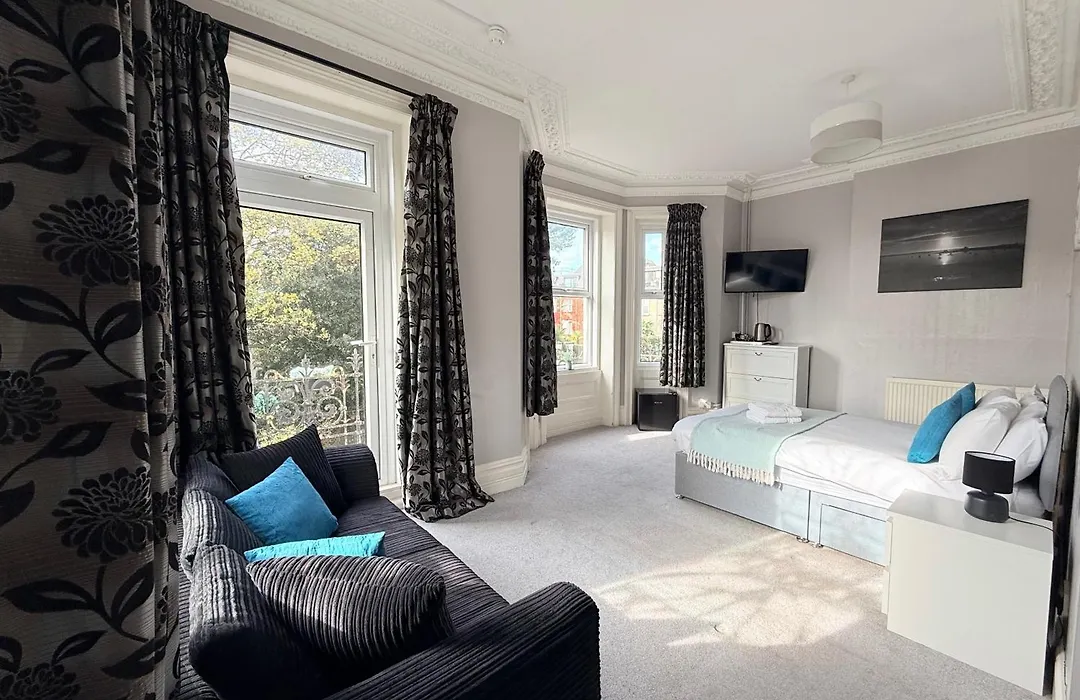 The Hedley Townhouse-1