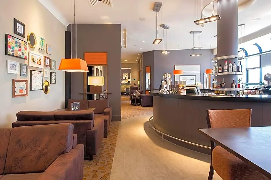Premier Inn Bournemouth Central-1