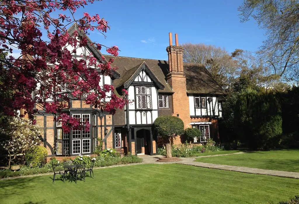Tudor Grange-1