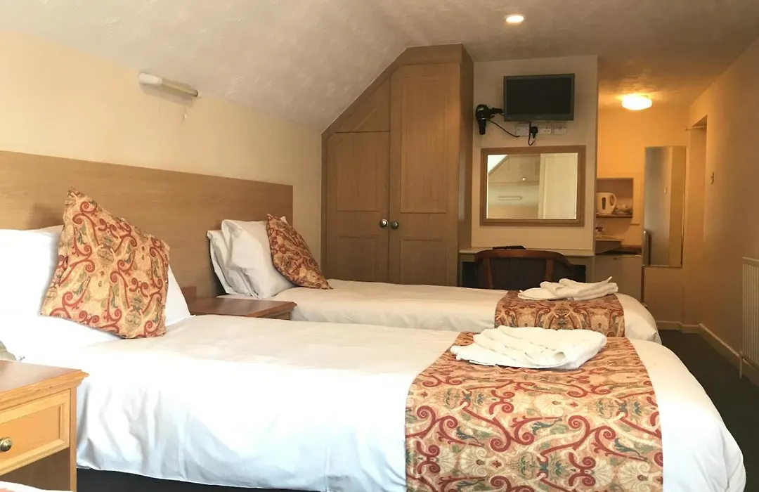 Hotel Capital-1