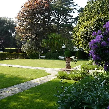 Tudor Grange-2