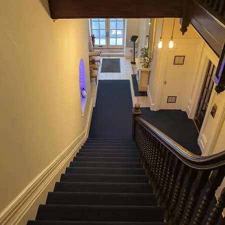 Cecil Court Hotel-2