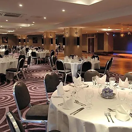 Premier Inn Bournemouth Central-2
