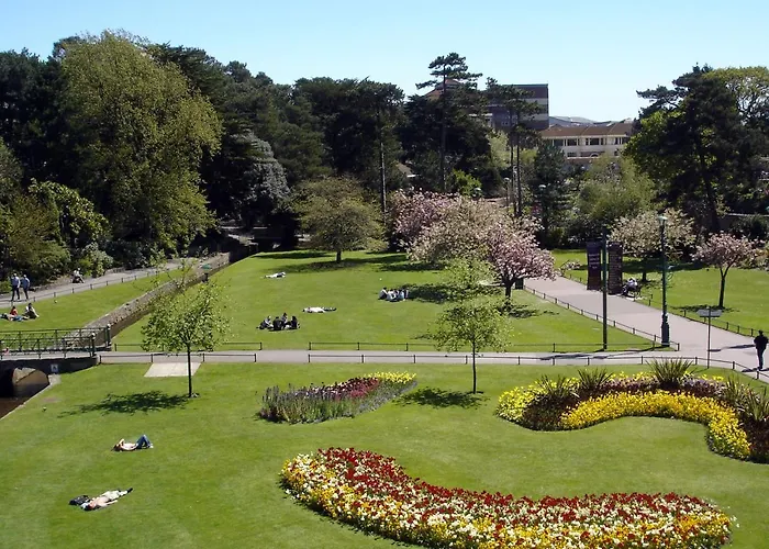 Newbury Hotel Bournemouth