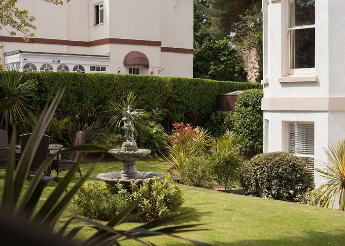 Bournemouth HotelsWashington House